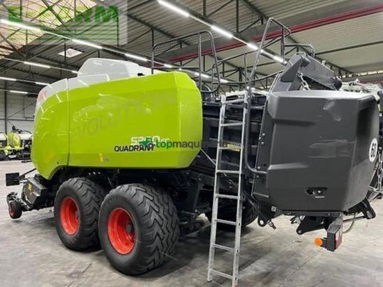 Empacadora gigant - Claas - quadrant 5300 fc t+st
