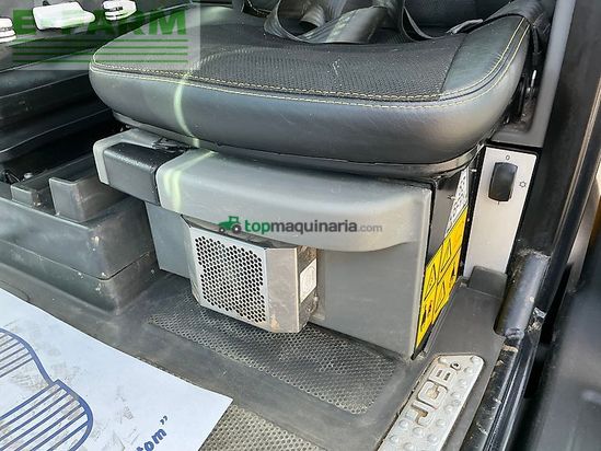 Tractor agrícola - JCB - 4220 icon fastrac tractor (st26217)