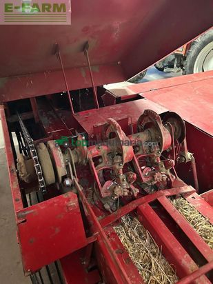 Empacadora gigant - New Holland - 366