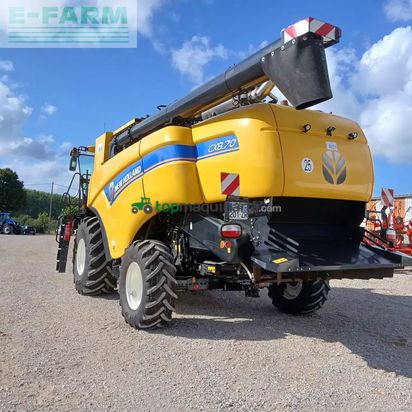 Cosechadora de Cereal - New Holland - cx8.70