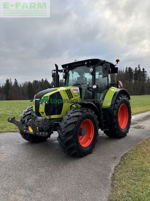 Tractor agrícola - Claas - arion 550 (stage v)