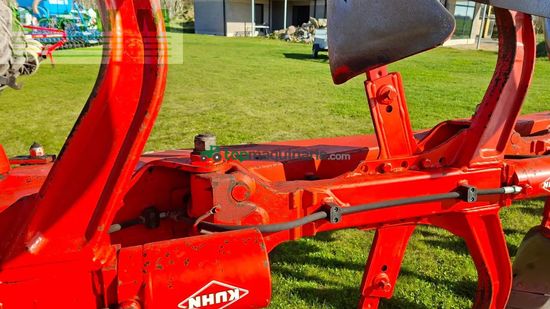 Arado - Kuhn - vari-master 153