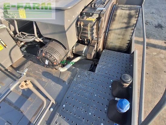 Cosechadora de Cereal - Fendt - 6335 c + geringhoff hvv 600