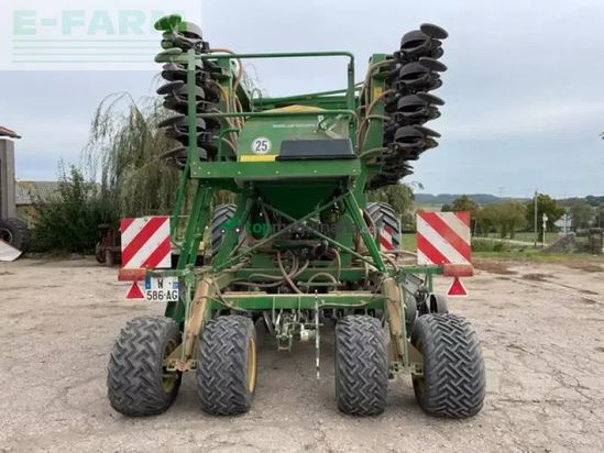 Sembradora directa - John Deere - 750 a 6 m.