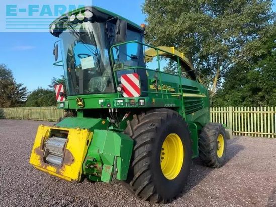 Cosechadora de Cereal - John Deere - 7400