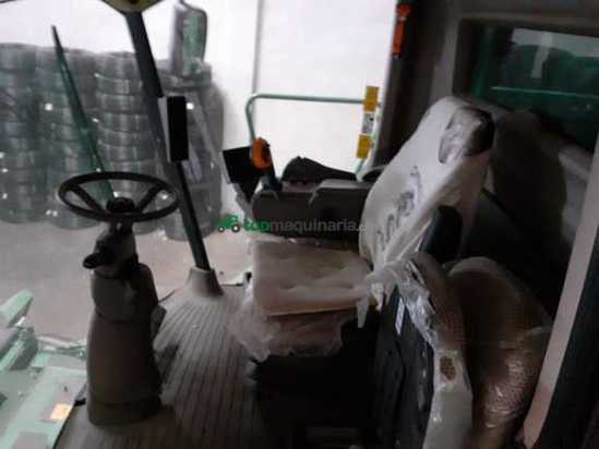 Cosechadora de Cereal - John Deere - W540