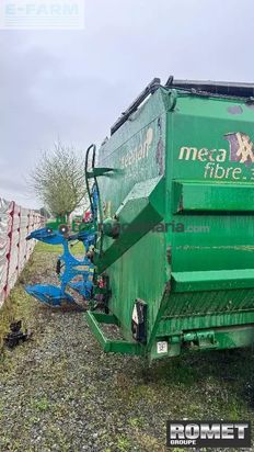 Remolqu esparcidor - Keenan - mecafibre 340