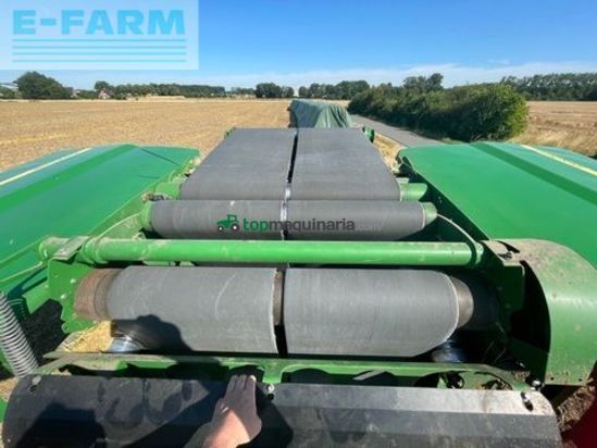 Empacadora gigant - John Deere - 990