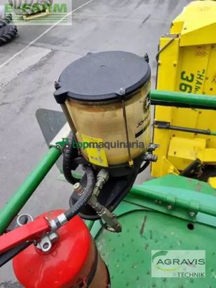 Cosechadora de Cereal - John Deere - 7400