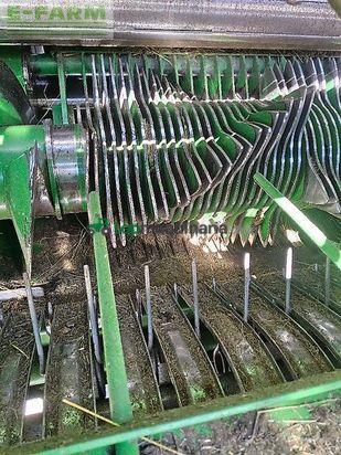 Empacadora gigant - John Deere - 990