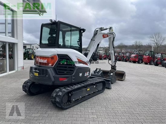 Excavadora - Bobcat - e 60