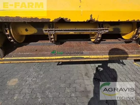 Cosechadora de Cereal - New Holland - cs 640