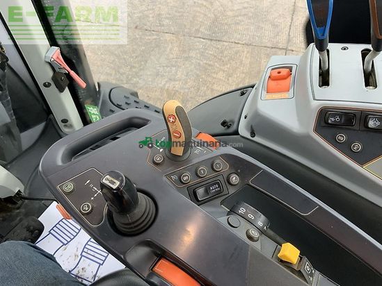 Tractor agrícola - Valtra - t174 active unlimited tractor (st25060)