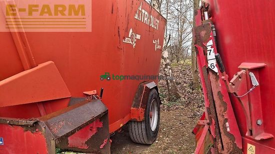 Remolqu esparcidor - Trioliet - solomix 2 1600 l-vl