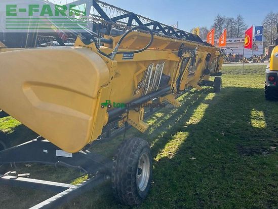 Cosechadora de Cereal - New Holland - cr 10.90