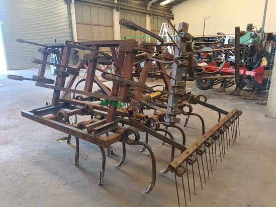 Cultivador de 4 filas de 4m hidráulico