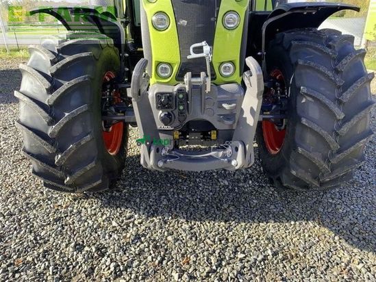 Tractor agrícola - Claas - arion 530 cmatic cebis