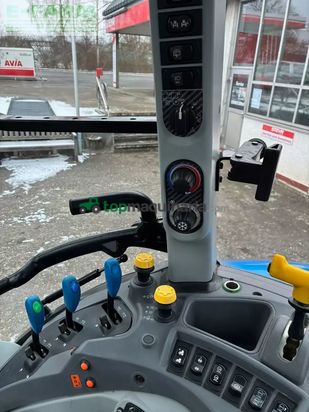 Tractor agrícola - New Holland - t 5.120