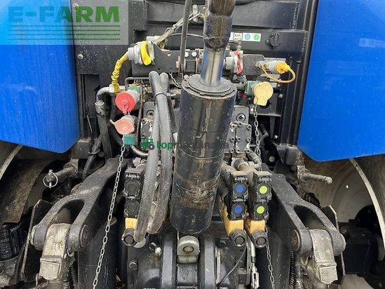 Tractor agrícola - New Holland - t7040 autocommand