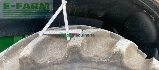 Cosechadora de Cereal - John Deere - 8300