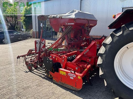 Sembradora - Maschio - maschio dc 3000 güttler & kverneland accord da