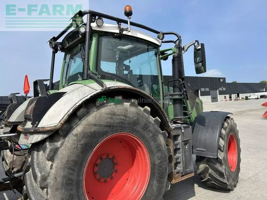 Tractor agrícola - Fendt - 828 vario scr