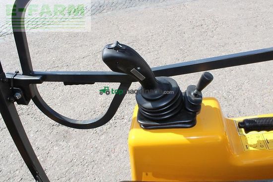 Minicargadora - Schaffer - 2028 slt fsd