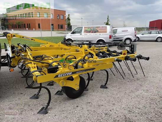 Cultivador - Bednar - versatill vn4000 light