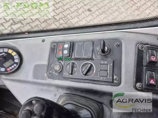 Minicargadora - Claas - torion 639