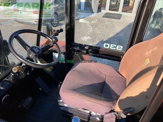 Elevadora - JCB - 930-4 t4