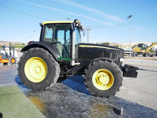 Tractor agrícola - John Deere - 6920