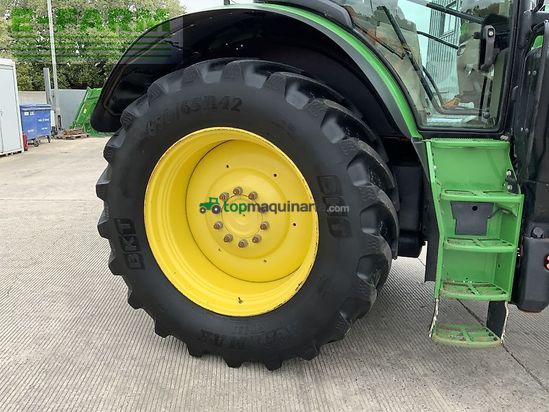 Tractor agrícola - John Deere - 6215r tractor (st24142)