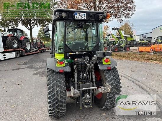 Tractor agrícola - Claas - nexos 240 l