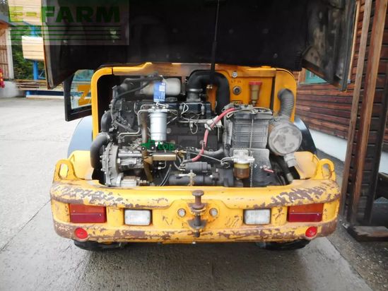 Minicargadora - JCB - 407 ( 5.400kg ) mit schaufel + gabel