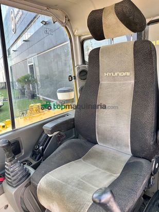 Excavadora Hyundai Robex 55-7. 