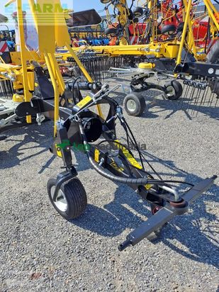 Rastrillo - New Holland - prorotor l640 t + autosteer