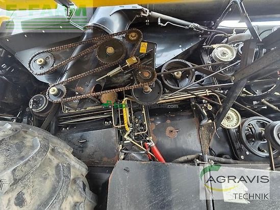 Cosechadora de Cereal - New Holland - cr 9080