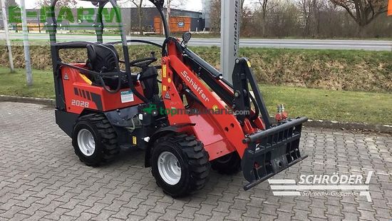 Minicargadora - Schaffer - 2028-2
