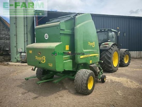 Empacadora gigant - John Deere - 864