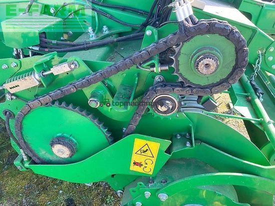 Empacadora gigant - John Deere - v451m