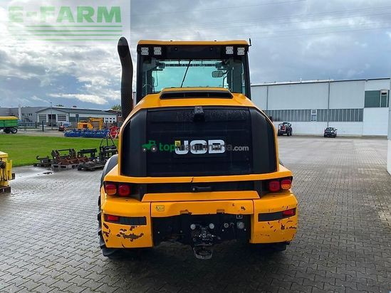 Telescopica - JCB - tm320 agri - stufe v