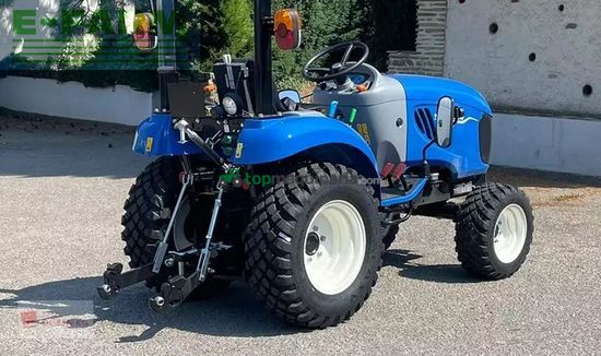 Tractor agrícola - New Holland - boomer 25
