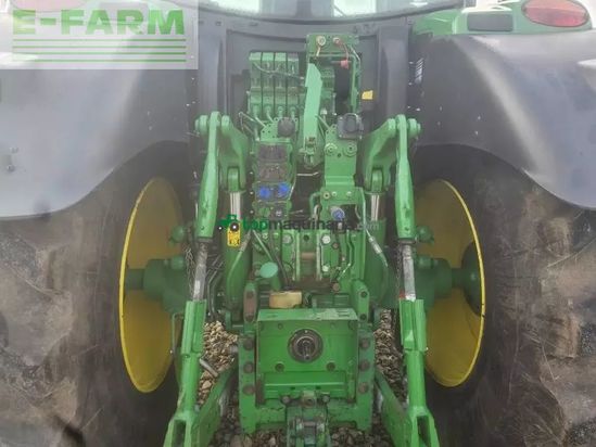 Tractor agrícola - John Deere - 6215 r