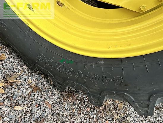 Tractor agrícola - John Deere - 5100m