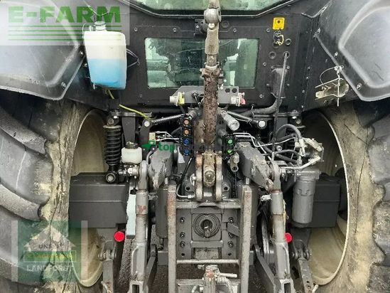 Tractor agrícola - Valtra - n 123