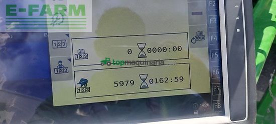 Empacadora gigant - John Deere - v 461 r