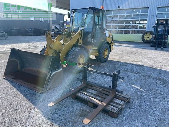 Minicargadora - Caterpillar - 907m