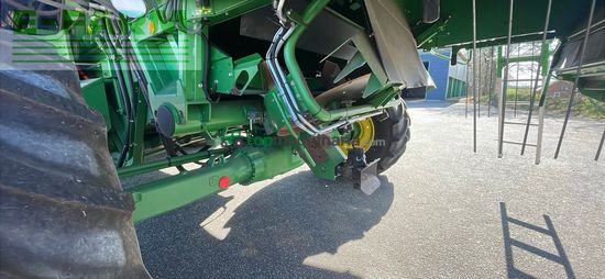Cosechadora de Cereal - John Deere - T660
