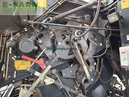 Empacadora gigant - New Holland - bb 9070 / bb9070