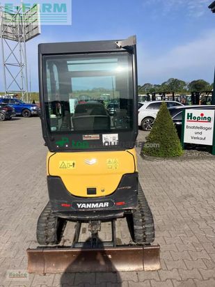 Excavadora - Yanmar - sv18